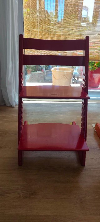 Silla Stokke Trono