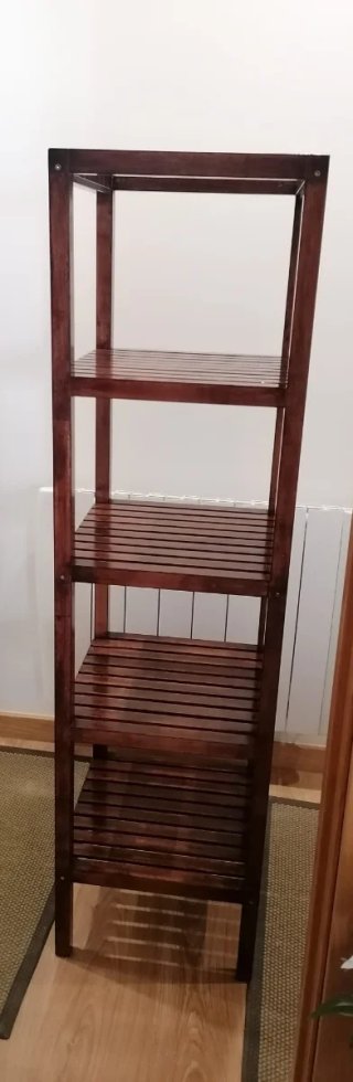 Estantería de madera 4 baldas Ikea.