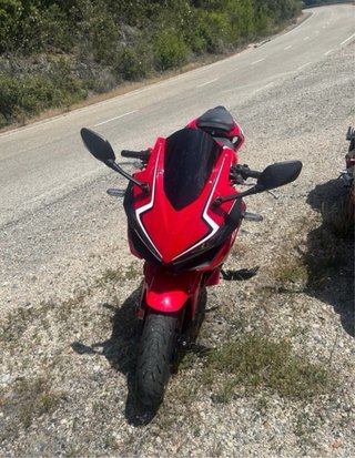 Honda CBR 500R Roja