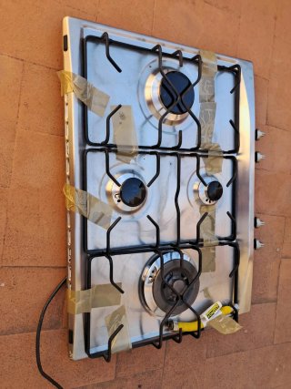 Cocina de gas Balay 4 fuegos