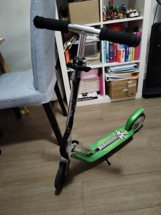 Patinete infantil verde
