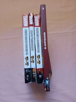 LOTE 3 CÓMICS MARVEL PUNISHER EL CASTIGADOR