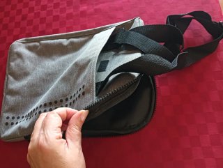 Borsa tracolla porta tablet iPad grigia