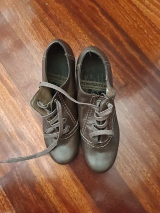 Zapatos de cuero fabricados en España