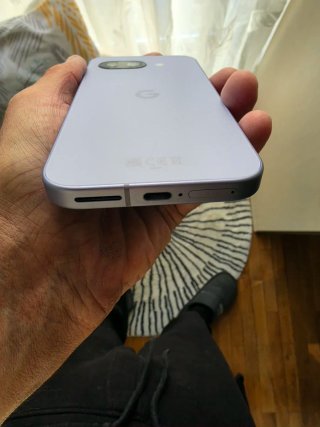 Google Pixel 9a Morado