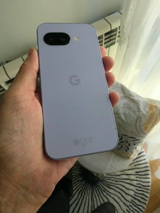 Google Pixel 9a Morado
