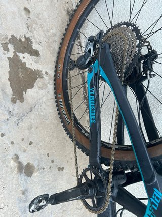 YT Industries Jeffsy