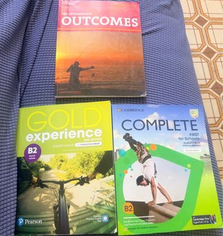 Complete First for Schools for Spanish Speakers...