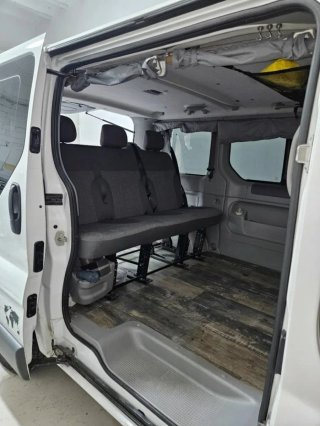 Vivaro 2007 (N.H)
