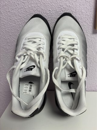 Nike Air Max Invigor Print