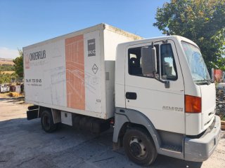 Nissan Atleon 2002