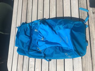 Mochila Altus Azul y Verde Oliva