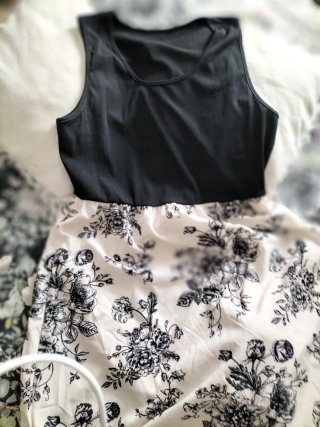 Vestido Shein estampado floral
