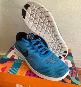 Nike Free Deportivas Azul y Negro