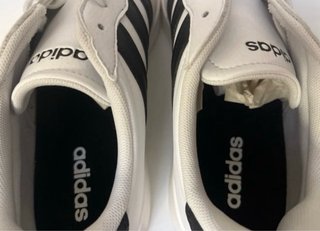 Adidas barreda  Botines Blancos y Grises