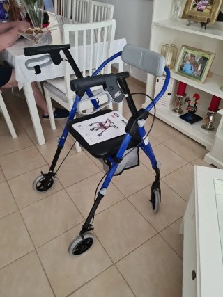 Andador Rollator Azul Nuevo
