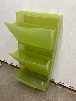 Zapatero IKEA TRONES verde