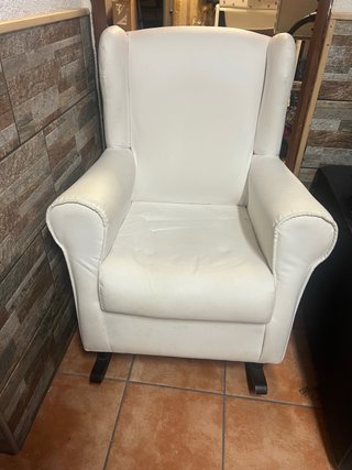 Sillón balancín lactancia polipiel blanco