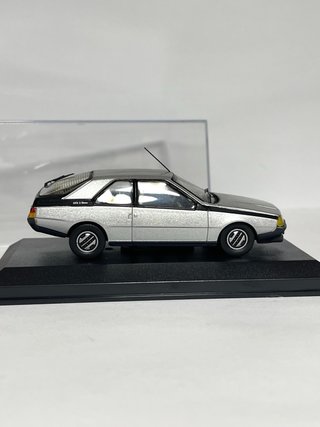 Renault Fuego 1982 1/43
