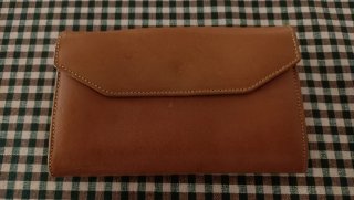 Moneder-cartera de mà, fa uns 15*10 cm