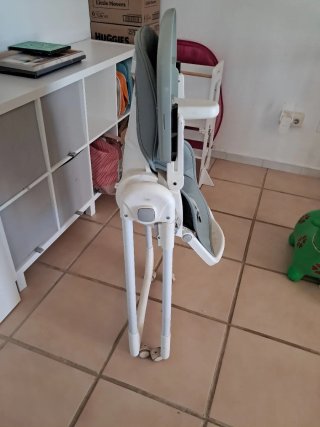 Trona evolutiva plegable para bebés