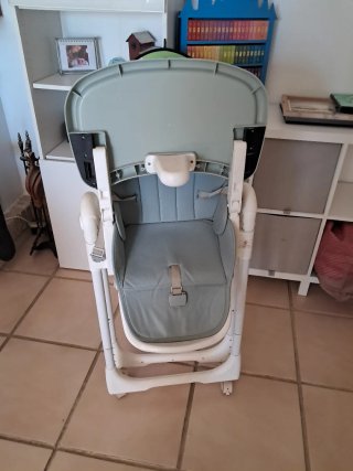 Trona evolutiva plegable para bebés
