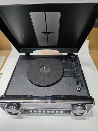 Giradischi Ion Mustang LP Nero