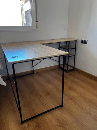 Escritorio de esquina madera y metal