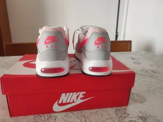 Nike Air Max Command Talla 39