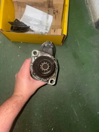 Motor de arranque León MK1 110 ASV