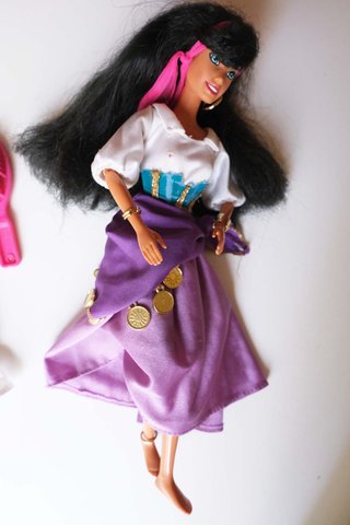 Muñeca Esmeralda Disney con tienda gitana