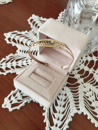 Pulsera Oro 9K con Gemas Multicolor