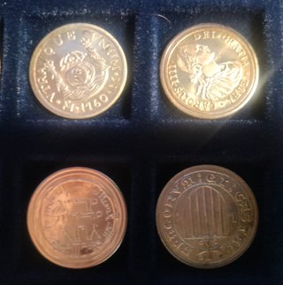 Monedas de la Historia de España I y II Incompleta