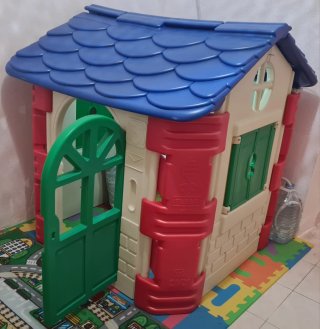 Casita de jardín infantil FEBER