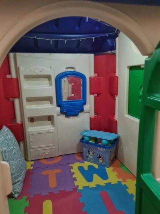 Casita de jardín infantil FEBER