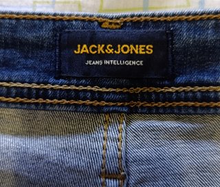 PANTALÓN CORTO VAQUERO JACK & JONES