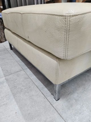 Puff / Reposapiés Piel Beige