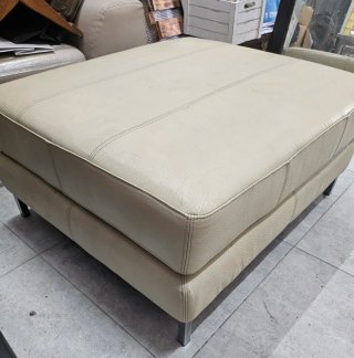 Puff / Reposapiés Piel Beige