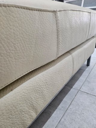 Puff / Reposapiés Piel Beige