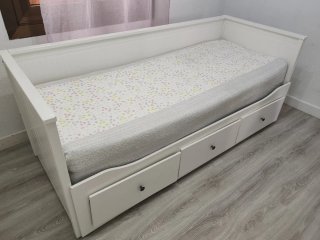 Diván/Cama Nido Hemnes IKEA cama y colchón incluid