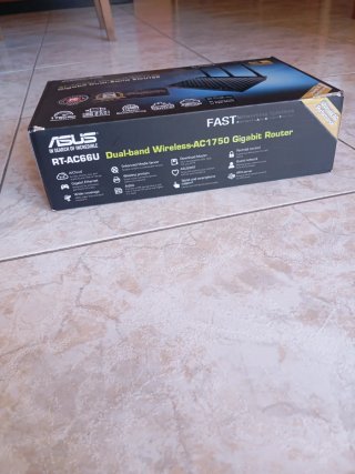 Router ASUS Negro con 3 Antenas