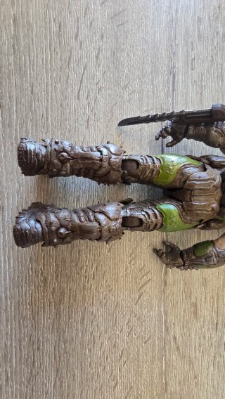 Figura Doom Slayer McFarlane Toys