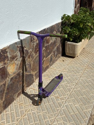 Patinete freestyle morado