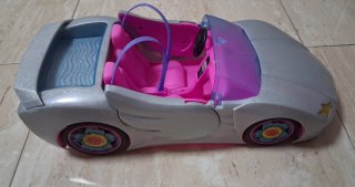 Coche Descapotable Barbie Rosa y Gris