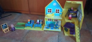 Casa Peppa Pig y escuela