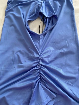 Top azul drapeado