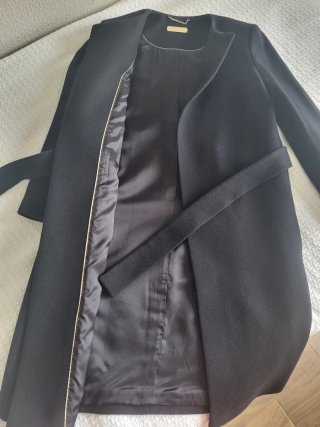 Abrigo negro talla 36