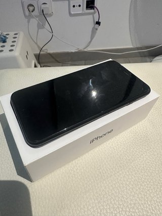 iPhone 7 Plus Negro Mate con caja - Sin iCloud