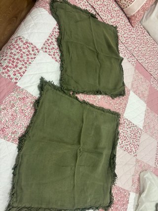 Funda cojín lino verde
