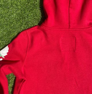 Sudadera Hollister Roja con Flores en las mangas